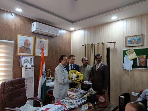 Denny thomas chempazha, denny amrithagiri